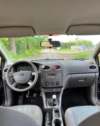 Ford Focus cena 6100 przebieg: 268026, rok produkcji 2007 z Legionowo małe 137